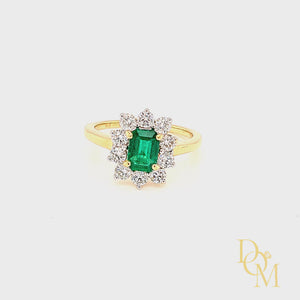 
                
                    Load and play video in Gallery viewer, 18ct Gold Emerald &amp;amp; Diamond Cluster Ring
                
            