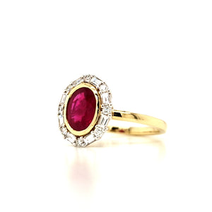 18ct Gold Oval Ruby & Diamond Cluster Ring