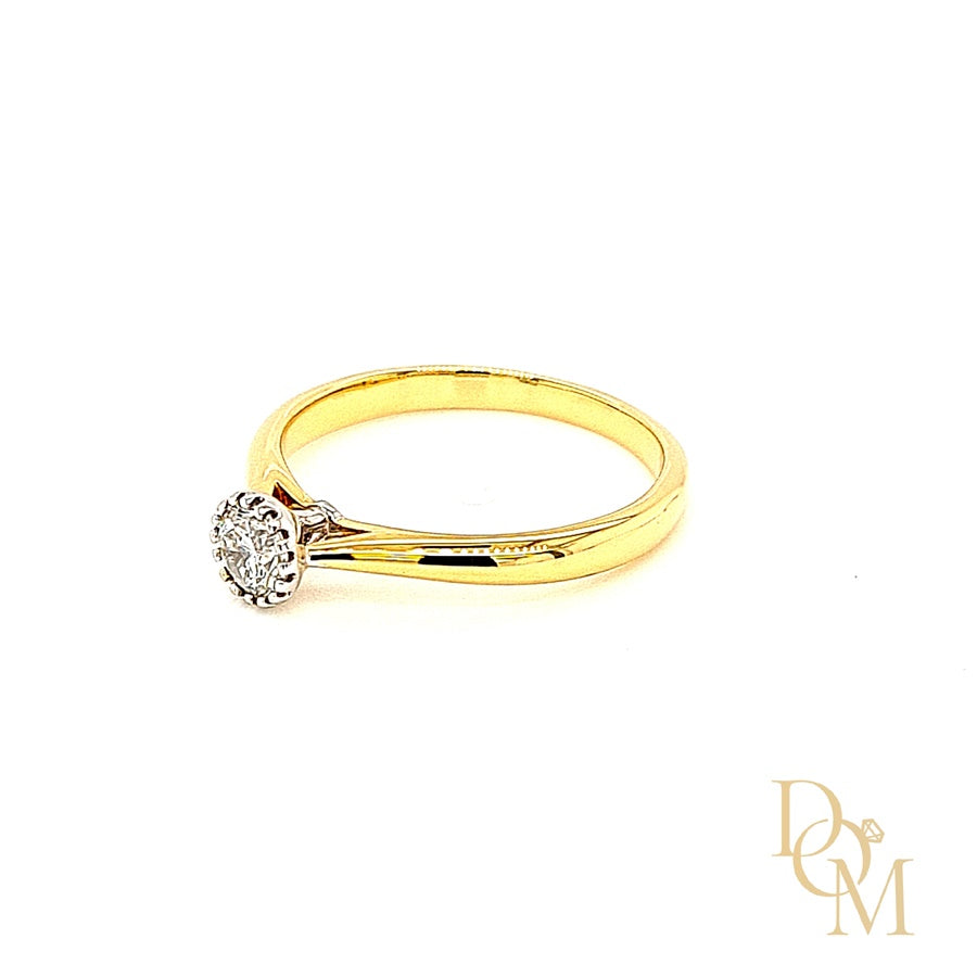 
                
                    Load image into Gallery viewer, 18ct Gold Diamond Solitaire Engagement Ring
                
            