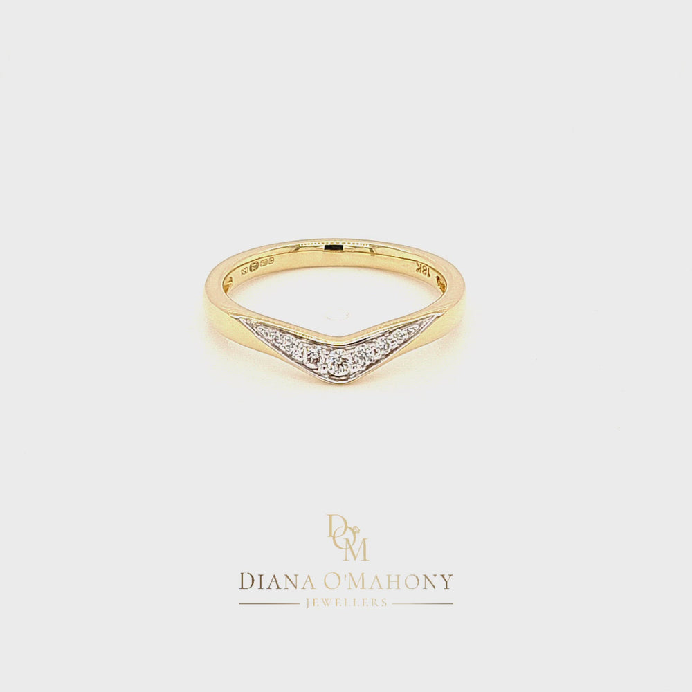 
                
                    Load and play video in Gallery viewer, 18ct Yellow Gold Wishbone Shaped Diamond Wedding Ring
                
            