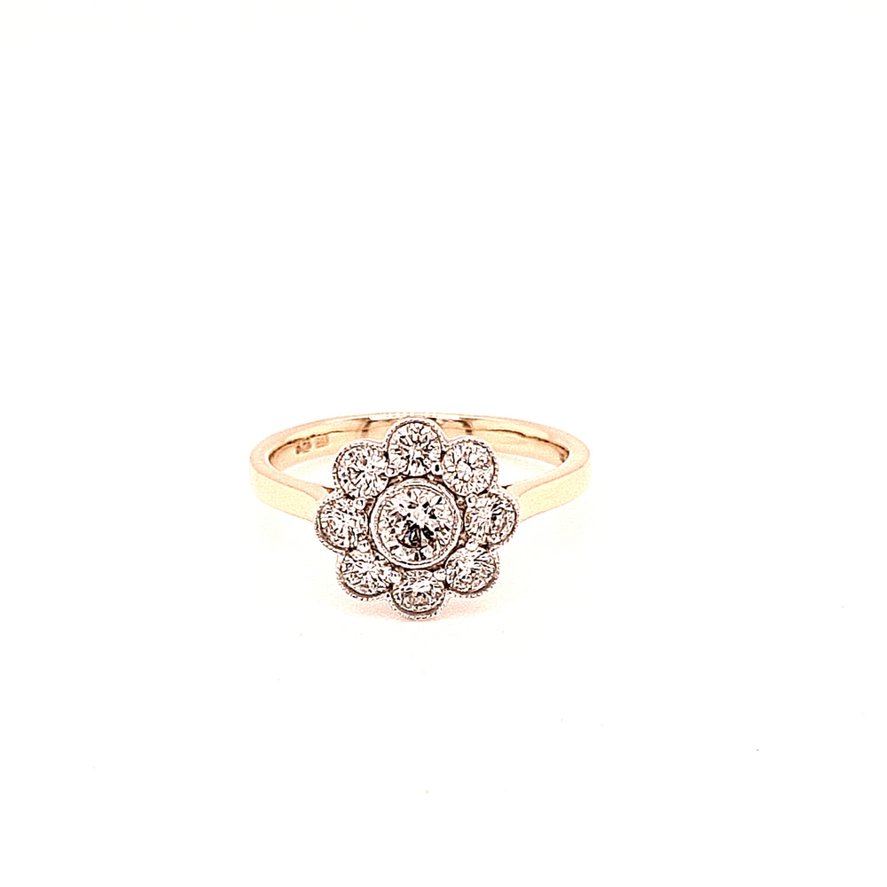 18ct Gold Vintage Style Diamond Daisy Cluster Ring- 0.97ct