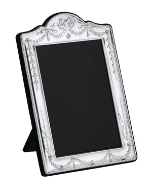 
                
                    Load image into Gallery viewer, Carrs Sterling Silver Antique Style Photo Frame BA06 - Diana O&amp;#39;Mahony Jewellers
                
            