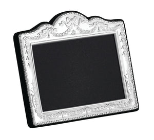 
                
                    Load image into Gallery viewer, Carrs Sterling Silver Antique Style Photo Frame BA132 - Diana O&amp;#39;Mahony Jewellers
                
            