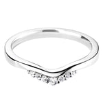 18ct White Gold Graduating Seven Stone Shaped Diamond Wedding Ring