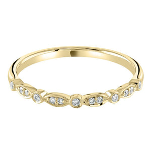 Vintage Style Platinum Diamond Wedding Band