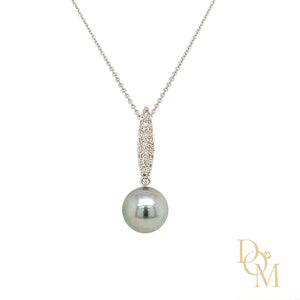 
                
                    Load image into Gallery viewer, 18ct White Gold Tahitian Pearl &amp;amp; Diamond Drop Necklace
                
            