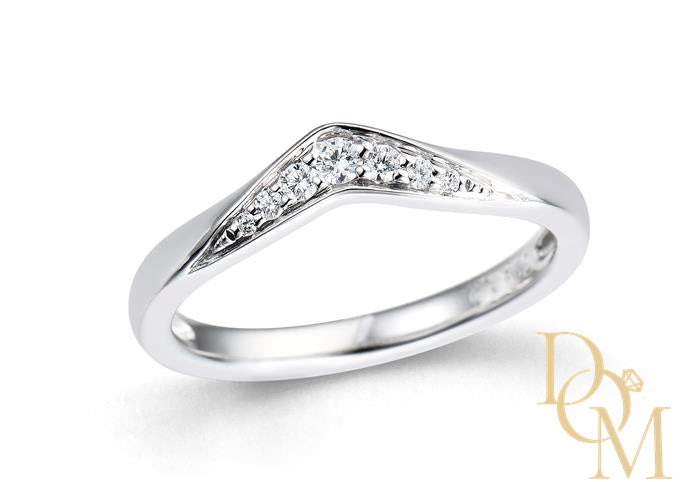 18ct Yellow Gold Wishbone Shaped Diamond Wedding Ring