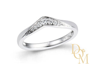 18ct Yellow Gold Wishbone Shaped Diamond Wedding Ring