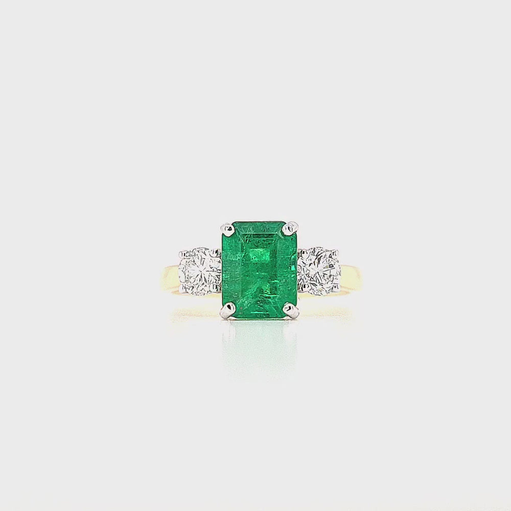 
                
                    Load and play video in Gallery viewer, 18ct Gold Emerald &amp;amp; Diamond 3 Stone Ring
                
            