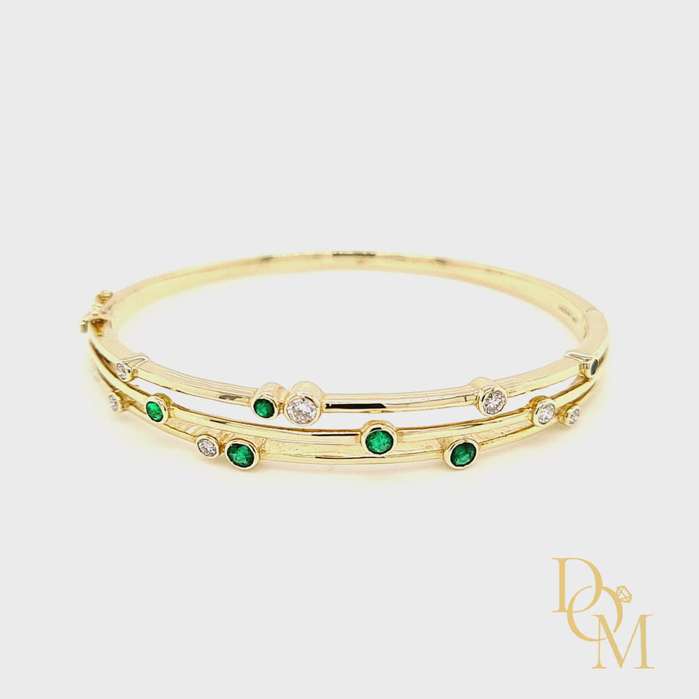 
                
                    Load and play video in Gallery viewer, 9ct Yellow Gold Emerald &amp;amp; Diamond Bangle
                
            